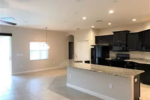 3338 Pearly Dr, Lakeland, FL 33812 - Photo 4