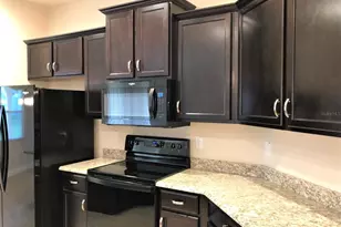 3338 Pearly Dr, Lakeland, FL 33812 - Photo 8