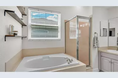 3911 Smoke Rise Court, Valrico, FL 33594 - Photo 22