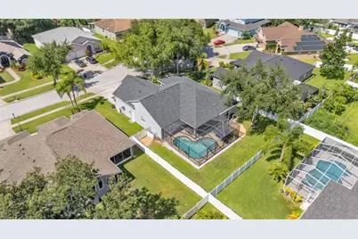 3911 Smoke Rise Court, Valrico, FL 33594 - Photo 8