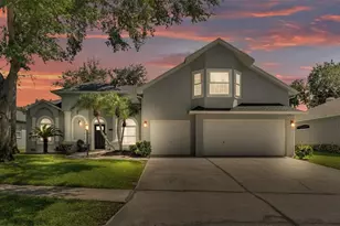 3911 Smoke Rise Ct, Valrico, FL 33594 - Photo 2