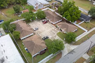210 S Orange Ave, Bartow, FL 33830 - Photo 6