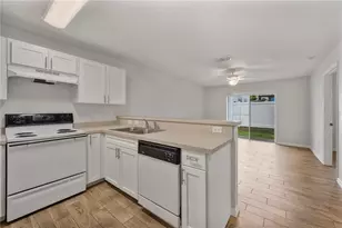 210 S Orange Ave, Bartow, FL 33830 - Photo 18