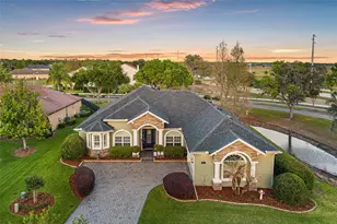 4970 Nocosee Pl, Lakeland, FL 33811 - Photo 4