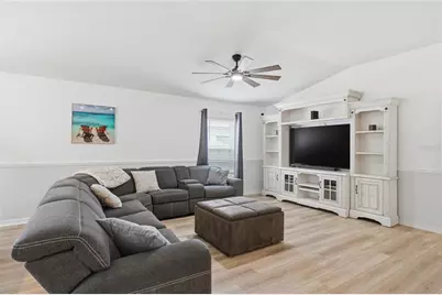 7037 Cruz Court, Lakeland, FL 33813 - Photo 6