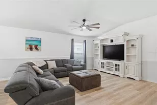 7037 Cruz Ct, Lakeland, FL 33813 - Photo 6