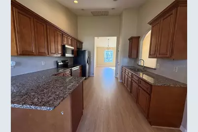 5398 Oxford Manor Circle, Lakeland, FL 33810 - Photo 8