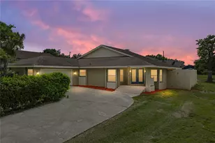 4605 San Paulo Ct, Lakeland, FL 33813 - Photo 1