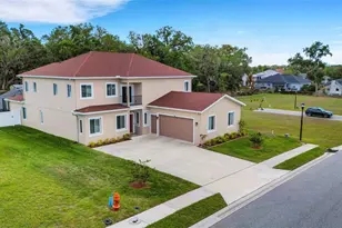 545 Gandhi Dr, Lakeland, FL 33813 - Photo 2