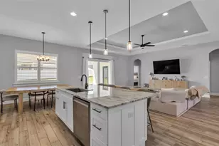 7013 Bentridge Dr, Lakeland, FL 33813 - Photo 12