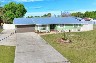 6108 Fairway Blvd, Apollo Beach, FL 33572 - Photo 2