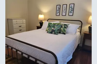 232 Cypress Street, Tarpon Springs, FL 34689 - Photo 12