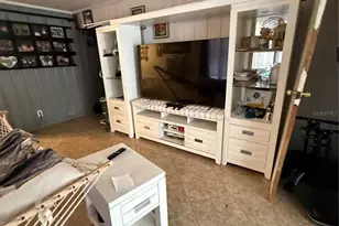 2412 Burns St, Lakeland, FL 33801 - Photo 8