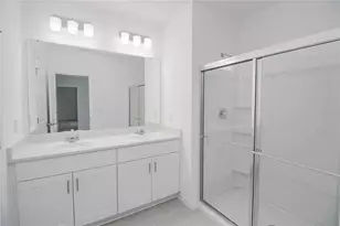 2068 Babbling Brk Blvd, Auburndale, FL 33823 - Photo 12