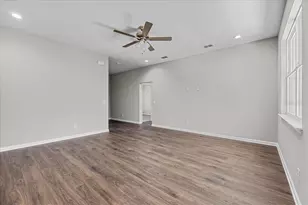 4502 Fairway Oaks Dr, Mulberry, FL 33860 - Photo 8