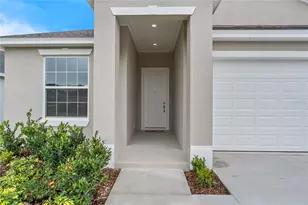 4541 Fairway Oaks Dr, Mulberry, FL 33860 - Photo 4