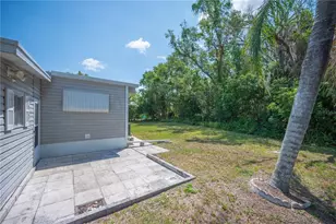 1610 Reynolds Rd, Lakeland, FL 33801 - Photo 16