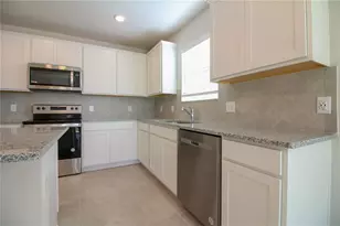 1063 Michelangelo Ln, Winter Haven, FL 33884 - Photo 6