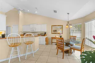 2437 Colonel Ford Dr, Lakeland, FL 33813 - Photo 6