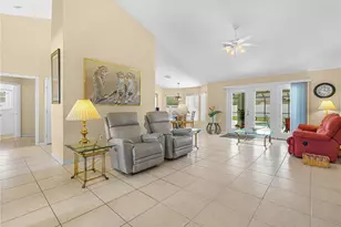 2437 Colonel Ford Dr, Lakeland, FL 33813 - Photo 4