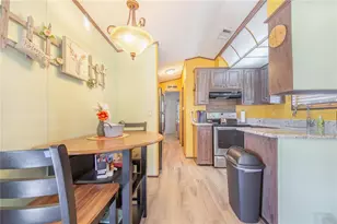 475 Pine Loop, Frostproof, FL 33843 - Photo 10