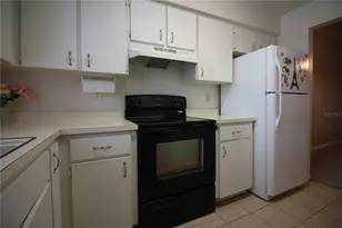 1040 Harden Ct, Lakeland, FL 33813 - Photo 8