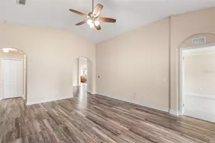 2037 Lakeridge Dr, Winter Haven, FL 33881 - Photo 14