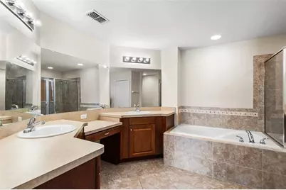 2037 Lakeridge Drive, Winter Haven, FL 33881 - Photo 18