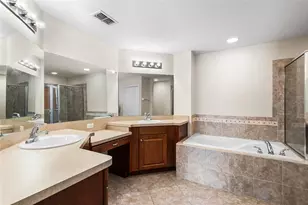 2037 Lakeridge Dr, Winter Haven, FL 33881 - Photo 18