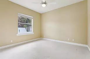 5561 Pebble Beach Dr, Lakeland, FL 33812 - Photo 32