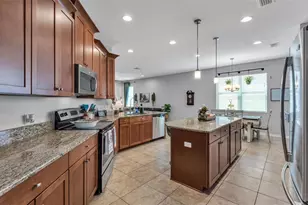 1826 Altavista Cir, Lakeland, FL 33810 - Photo 8