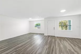 426 Bascom Ct, Polk City, FL 33868 - Photo 4