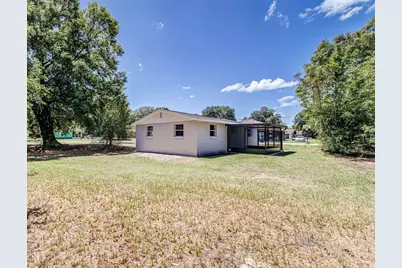 417 S Seminole Avenue, Fort Meade, FL 33841 - Photo 16