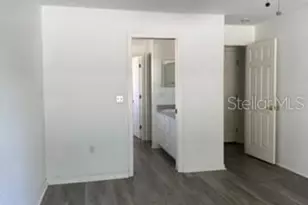 5817 Daughtery Downs Loop, Lakeland, FL 33809 - Photo 6