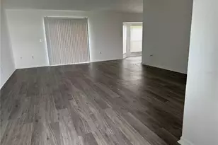 5817 Daughtery Downs Loop, Lakeland, FL 33809 - Photo 2