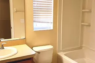 4239 Winding Vine Dr, Lakeland, FL 33812 - Photo 16