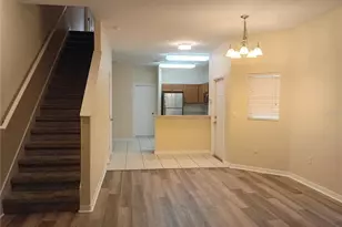 4239 Winding Vine Dr, Lakeland, FL 33812 - Photo 10