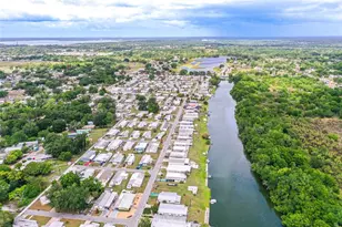 1818 Blue Lake Dr, Lakeland, FL 33801 - Photo 32