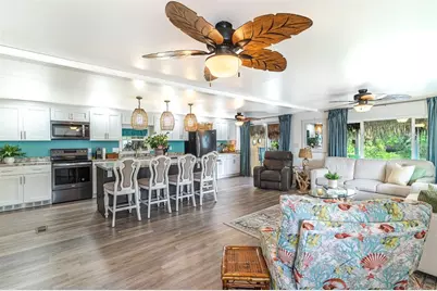 1818 Blue Lake Drive, Lakeland, FL 33801 - Photo 4