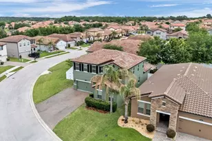 2250 Bella Luna Cir, Lakeland, FL 33810 - Photo 6