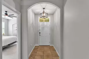 2250 Bella Luna Cir, Lakeland, FL 33810 - Photo 12