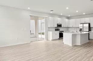 4024 Waving Hickory Blvd, Saint Cloud, FL 34772 - Photo 4