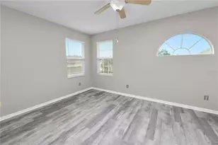 30816 Pumpkin Ridge Dr, Wesley Chapel, FL 33543 - Photo 28