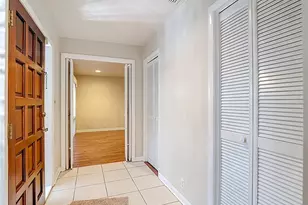 112 Elm Square N, Lakeland, FL 33813 - Photo 6