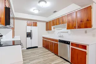 112 Elm Square N, Lakeland, FL 33813 - Photo 18