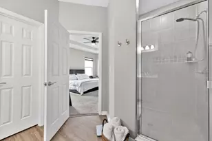 712 Daphne Dr, Polk City, FL 33868 - Photo 18