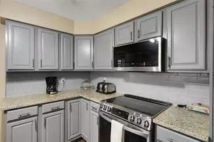 1620 Rose Dr, Lakeland, FL 33813 - Photo 10