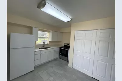 1438 Moonlite Drive, Lakeland, FL 33801 - Photo 2