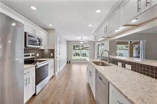 2179 Malachite Dr, Lakeland, FL 33810 - Photo 12
