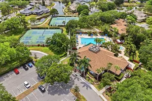 992 Spinnaker Ct, Tarpon Springs, FL 34689 - Photo 4
